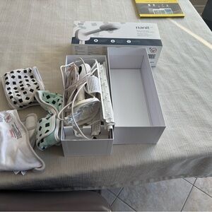 Nanit White Baby Monitor with Accessories